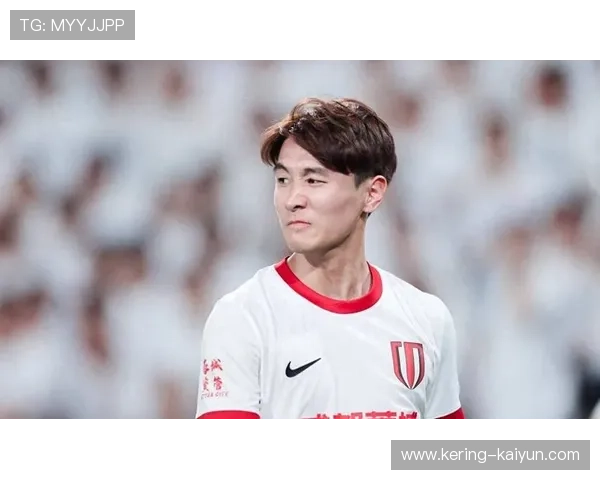 韦世豪遭辱骂情绪失控，踩踏染红赛后痛哭引争议